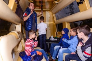 день рождения в пати бусе